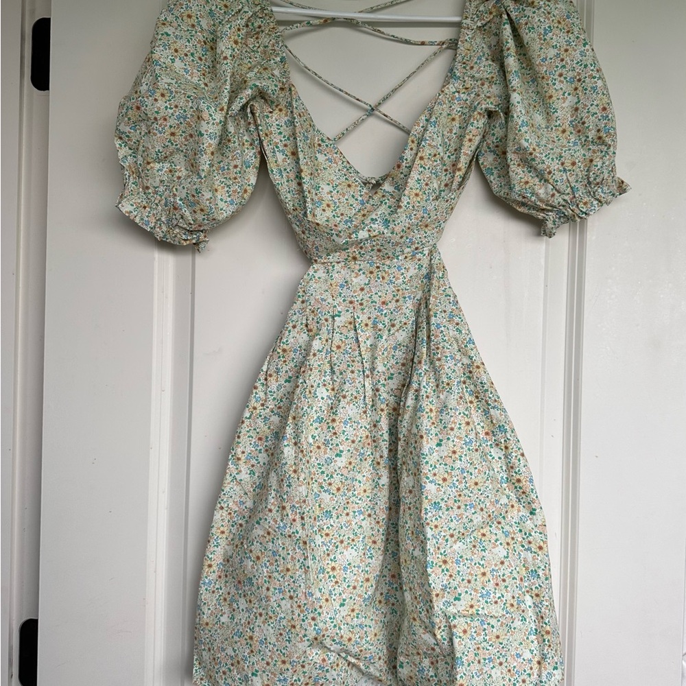 MARBLE Backless Floral Puff Sleeve Dress - Cream